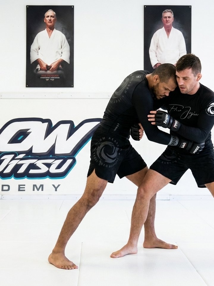 Adult MMA training at Flow Academy Indio